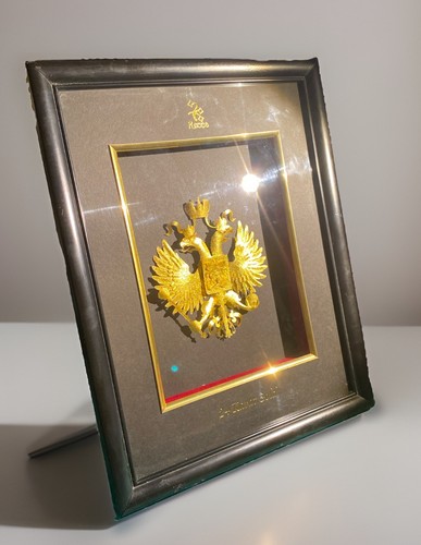 Großer vergoldeter